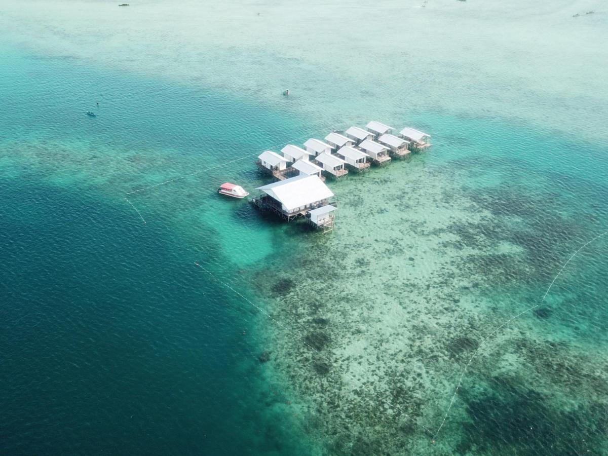 Shun Shun Water Bungalows Semporna Exterior photo