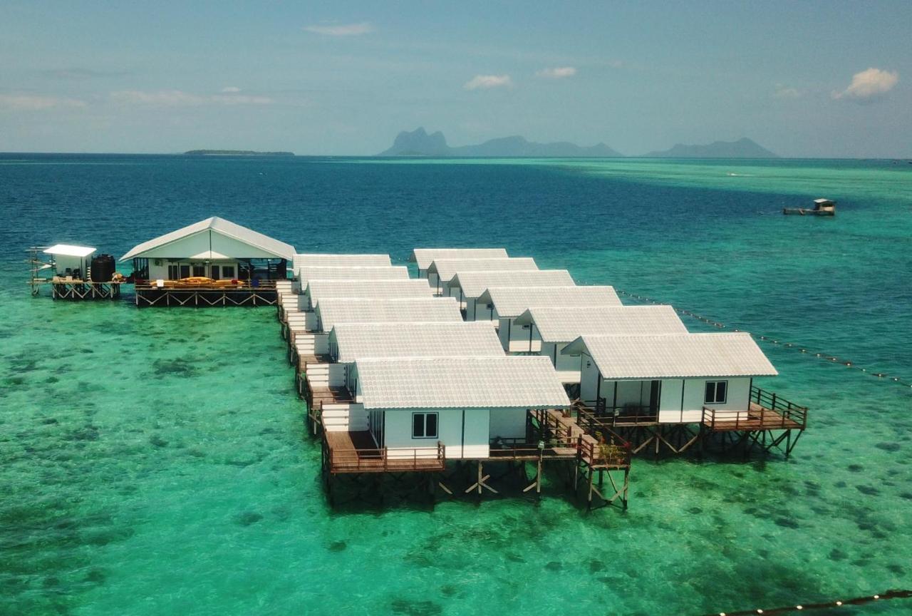 Shun Shun Water Bungalows Semporna Exterior photo